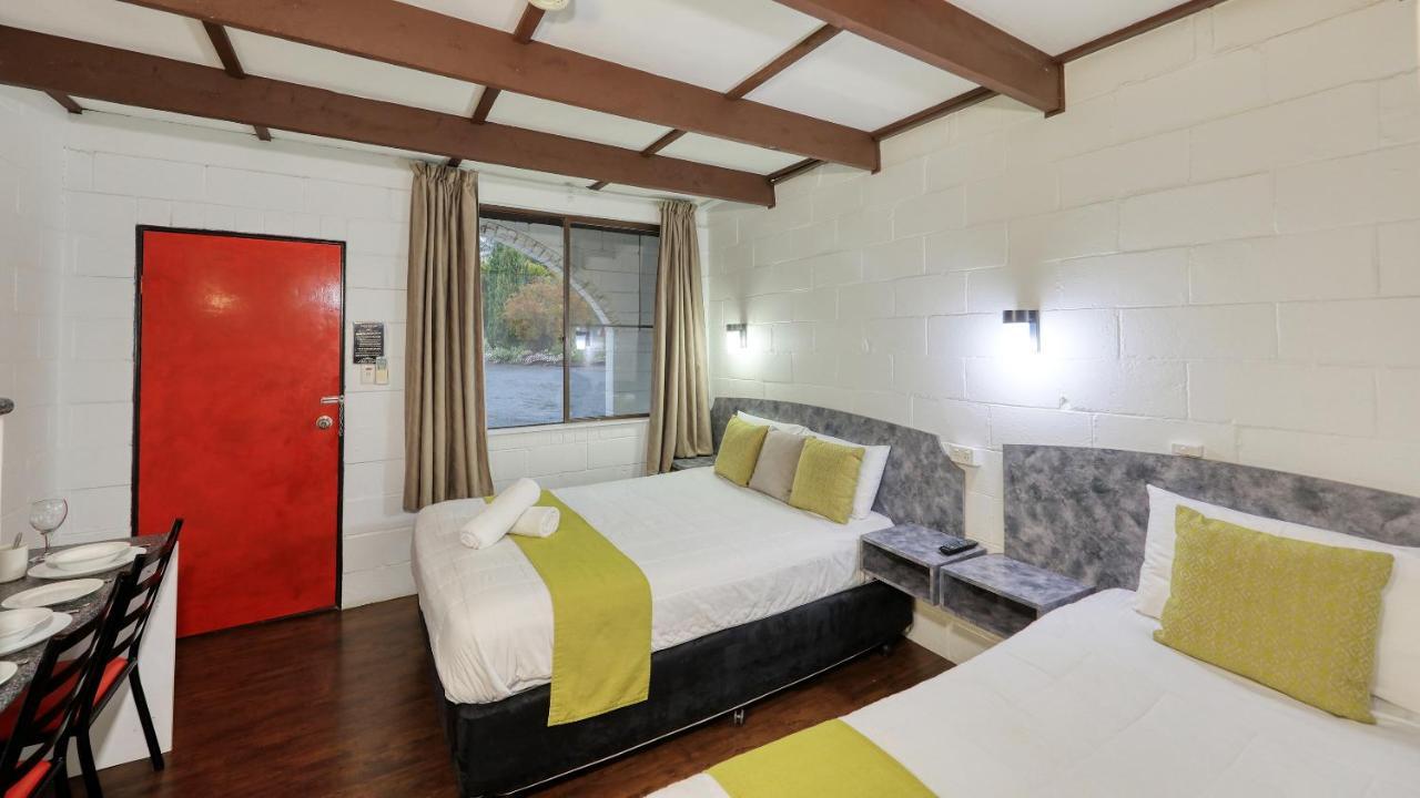 Azalea Motel Coonabarabran Exterior photo