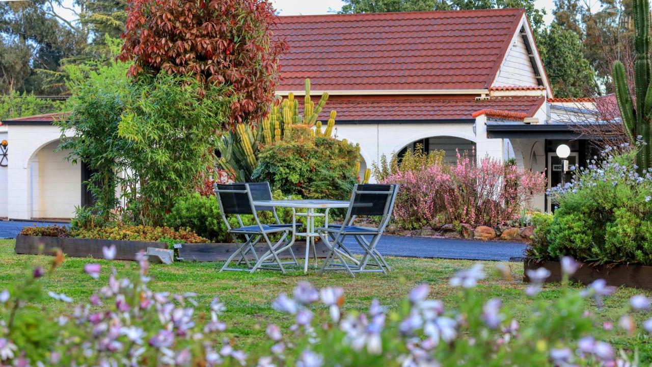 Azalea Motel Coonabarabran Exterior photo
